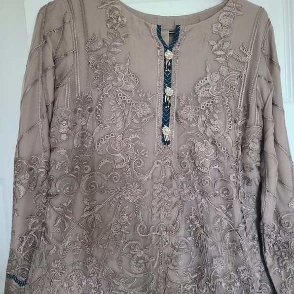 Beige and Teal Embroidered Desi Suit - Picture 4 of 4